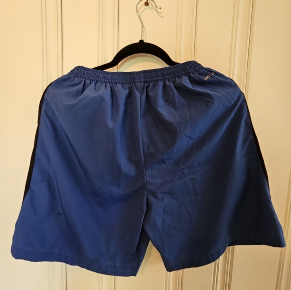 Used Medium Men's Blue Nike Dri-Fit Shorts - Picture 13 of 16